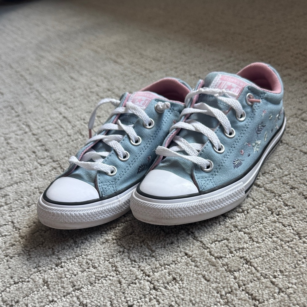 Converse Light Blue and Pink Low-Top Sneakers